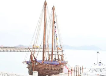 আকৌ এবাৰ বিশ্বক আচৰিত কৰি তুলিলে ভাৰতে, এটাও গজাল ব্যৱহাৰ নকৰাকৈ এখন বিশাল জাহাজ নিৰ্মাণ