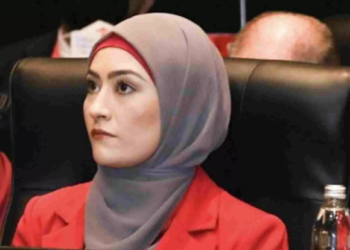 সহকৰ্মীৰ বিৰুদ্ধে মহিলা মুছলমান সাংসদৰ অভিযোগ, জানক সবিশেষ…