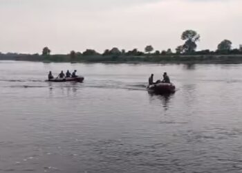 গা ধুবলৈ গৈ নদীত ডুব গ’ল ৪ কিশোৰ, দুজনক উদ্ধাৰ, দুজন সন্ধানহীন