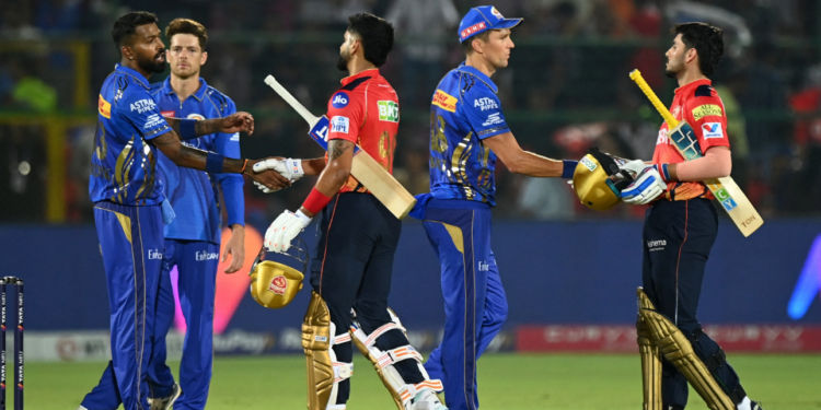 ফাইনেলত স্থান নিশ্চিত কৰাৰ লক্ষ্য! আজি মুম্বাইৰ সন্মুখত পঞ্জাব কিংছ