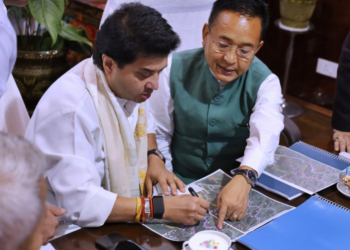 ৰাজ্যৰ বান পৰিস্থিতিক লৈ উদ্বিগ্ন মন্ত্ৰী জ্যোতিৰাদিত্য সিন্ধিয়া, সহায়ৰ আশ্বাস