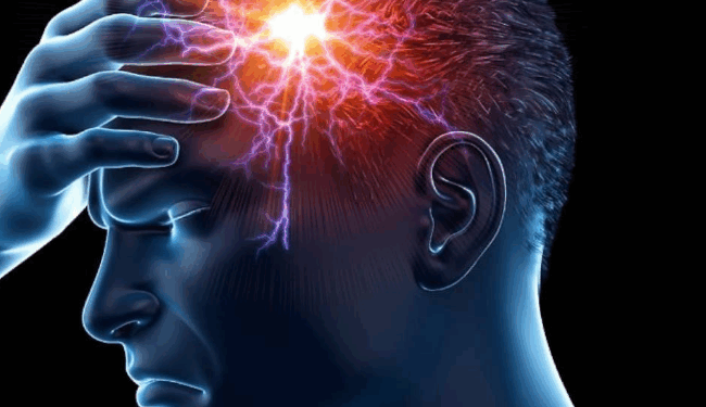 আপুনিও বাৰু মাইগ্ৰেনৰ সমস্যাত ভুগিছে নেকি? জানক বিশেষজ্ঞই কি কয়…