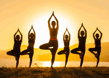 আজিৰ দিনটোত কিয় যোগ দিৱস পালন কৰা হয় ‘International Yoga Day’?