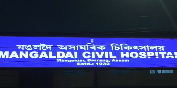 স্বামী নথকাৰ সুযোগ লৈ শাহুৱেকৰ ওপৰত বোৱাৰীৰ তাণ্ডৱ! ধৰাশায়ী শাহুক ভৰ্তি কৰাই….