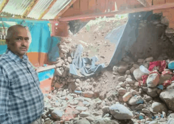 মৰ্মান্তিক ঘটনা; দেৱাল খহি এটা পৰিয়ালৰে চাৰিজন লোকৰ মৃত্যু