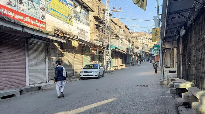 শংকিত পাকিস্তান! বিশ্বৰ প্ৰায় ১৪-১৫খন দেশে ভাৰতৰ পৰা ব্ৰক্ষচ ক্ষেপণাস্ত্ৰ দাবী…