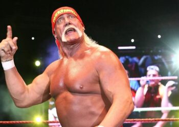 WWEৰ কিম্বদন্তী মল্লযুঁজাৰু হাল্ক হোগানৰ নিধন