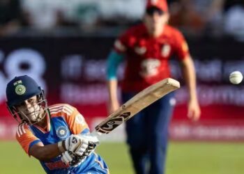 ভাৰতৰ বিৰুদ্ধে এদিনীয়া শৃংখলাৰ বাবে ১৫ জনীয়া দল ঘোষণা ইংলেণ্ডৰ