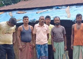 এগৰাকী সহজ-সৰল মহিলাৰ সৈতে চাঞ্চল্যকৰ ঘটনা, একেখন গাঁওৰে এখন ব্যক্তিৰ বিৰুদ্ধে ভয়ংকৰ অভিযোগ