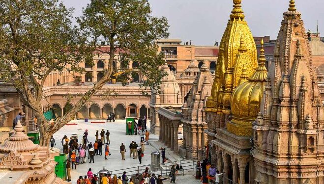 কাশী বিশ্বনাথ মন্দিৰত এতিয়াৰে পৰা নিষিদ্ধ এই সামগ্ৰীৰ ব্যৱহাৰ…