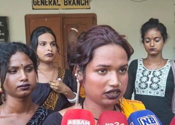 প্ৰথমে প্ৰেম তাৰপাছত বিবাহ, এতিয়া ন্যায় বিচাৰি আৰক্ষীৰ ওচৰত কিন্নৰৰ দল