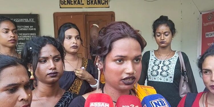 প্ৰথমে প্ৰেম তাৰপাছত বিবাহ, এতিয়া ন্যায় বিচাৰি আৰক্ষীৰ ওচৰত কিন্নৰৰ দল