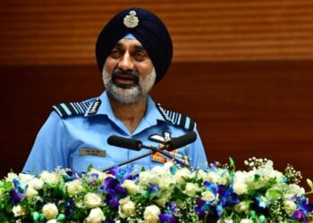 অপাৰেশ্যন সিন্দূৰৰ সময়ত ধ্বংস হৈছিল পাকিস্তানৰ ৫ খন বিমান : বায়ু সেনা প্ৰধান