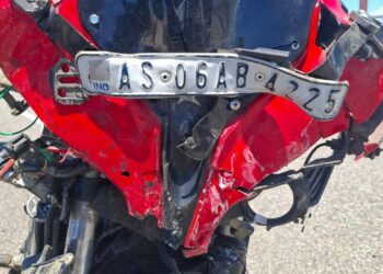 স্বাধীনতা দিৱসৰ আনন্দৰ মাজতেই ডিব্ৰুগড়ত ভয়ংকৰ পথ দুৰ্ঘটনা; এজনৰ থিতাতে মৃত্যু