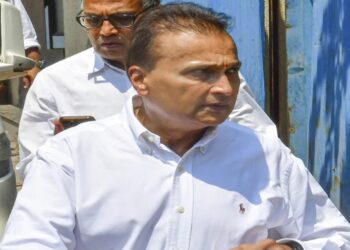 অনিল আম্বানীৰ বিৰুদ্ধে লুক আউট চাৰ্কুলাৰ জাৰি; ৫ আগষ্টত হাজিৰ লাগিব ED কাৰ্যালয়ত