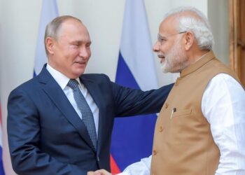 ট্ৰাম্পৰ মাত্ৰাধিক শুল্কৰ পৰিৱৰ্তে পুটিনৰ ডাঙৰ সিদ্ধান্ত; ভাৰতলৈ বৃহৎ অফাৰ