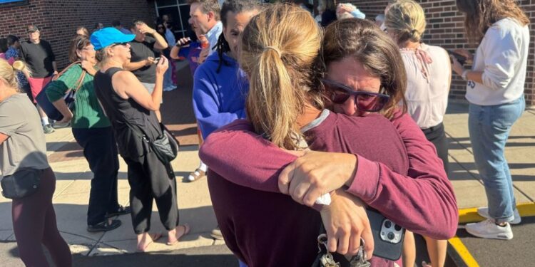 আমেৰিকাৰ বিদ্যালয়ত পুনৰ ভয়ংকৰ গুলীচালনাৰ ঘটনা; ৩ জনৰ মৃত্যু