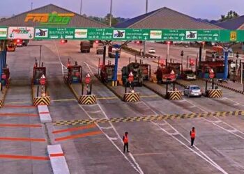 মাত্ৰ ১৫ টকাতেই পাৰ হ’ব টোল প্লাজা,  কৰিব লাগিব মাত্ৰ এই কাম…