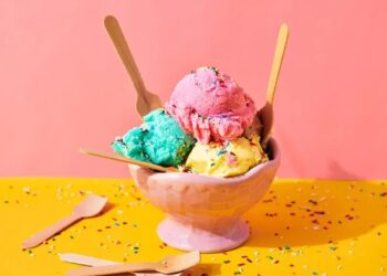 নিশা আহাৰ গ্ৰহণৰ পিছত আইচক্ৰীম খোৱাটো শৰীৰৰ পক্ষে উপকাৰী নে অপকাৰী?