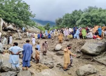 পাকিস্তানত ডাৱৰ বিস্ফোৰণ, বানপানীৰ বিধ্বংসী ৰূপ ধাৰণ, ২৪ ঘন্টাত ১১৭ জনৰ প্ৰাণহানি