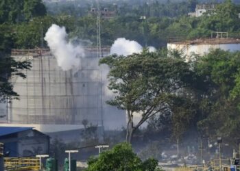 গুজৰাটত ভয়ংকৰ দুৰ্ঘটনা, ফুড কোম্পানীৰ আৱৰ্জনা পৰিশোধন কাৰখানাত এই ঘটনা…