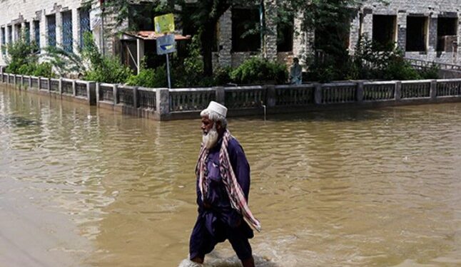 প্ৰচণ্ড বৰষুণৰ ফলত পঞ্জাৱ ভয়ংকৰ পৰিস্থিতি, বহুলোকক স্থানান্তৰ…