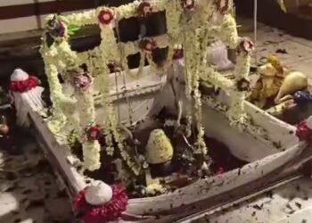 আত্মবিশ্বেশ্বৰ মন্দিৰত ভয়ংকৰ অগ্নিকাণ্ড; ৭ জন লোক অগ্নিদগ্ধ