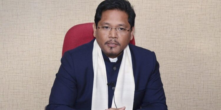 মন্ত্ৰীসভাৰ ৰদবদলৰ পূৰ্বে মেঘালয়ৰ ৮ গৰাকী মন্ত্ৰীৰ পদত্যাগ