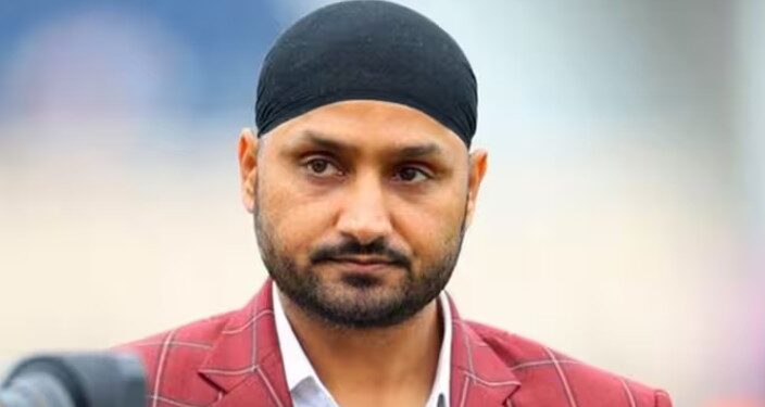 হৰভজন সিঙে লাভ কৰিব বিচিচিআইৰ ডাঙৰ পদবী! এছিয়া কাপৰ মাজতেই কৰা এই ঘোষণাক লৈ চৰ্চা…