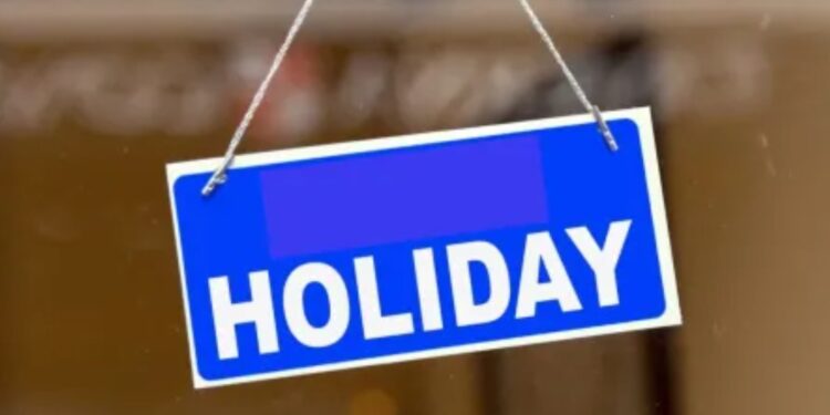 ২২ ছেপ্তেম্বৰত ৫ খনকৈ জিলাত চৰকাৰী বন্ধ ঘোষণা, বন্ধ থাকিব স্কুল-কলেজ, কাৰ্যালয়-ব্যৱসায়িক প্ৰতিষ্ঠান