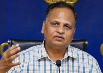 দিল্লী চৰকাৰৰ প্ৰাক্তন মন্ত্ৰী সত্যেন্দ্ৰ জৈনৰ ৭.৪৪ কোটি টকা জব্দ