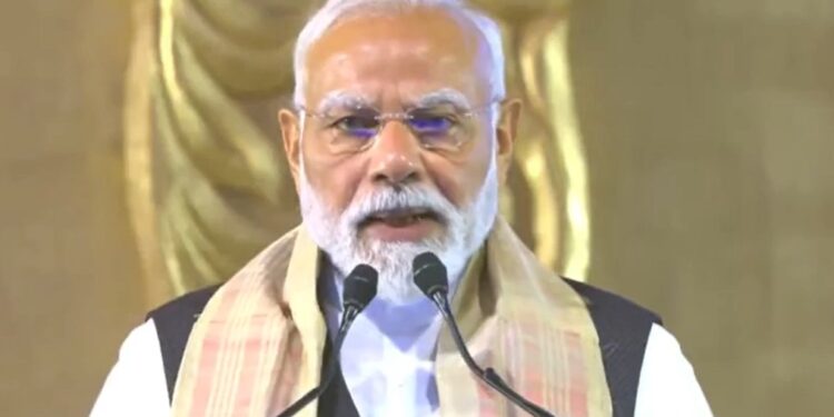 ‘সংগীত হৈ পৰিল সাধনা, সংকল্প হৈ পৰিল বাৰ্তা’, ভূপেন হাজৰিকাৰ জন্ম শতবাৰ্ষিকীত নৰেন্দ্ৰ মোদী