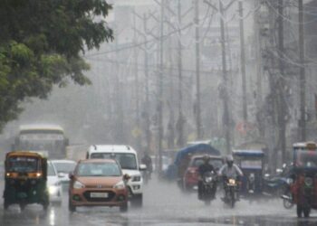 দুৰ্গা পূজাৰ পূৰ্বে ৬ খনকৈ জিলাত তীব্ৰ বৰষুণ, বহুকেইখন জিলাত Yellow এলাৰ্ট জাৰি…