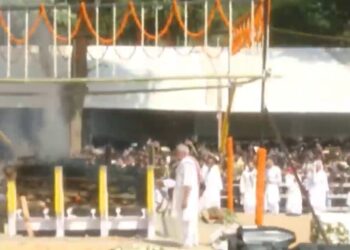 পঞ্চভূতত বিলীন হ’ল অসমীয়াৰ আবেগ আমাৰ জুবিন দা, এয়াই যেন শেষ…