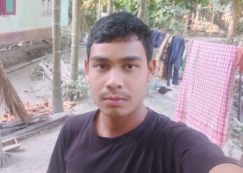 শোকত ম্ৰিয়মান জুবিনৰ ১৯ বছৰীয়া অনুৰাগী আকাশ ডেকাৰ আত্মহত্যা