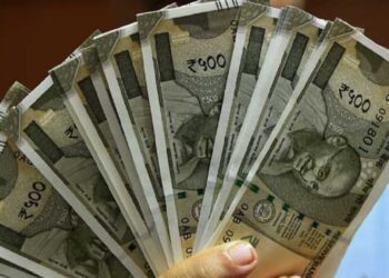 দেৱালীৰ পূৰ্বে বানচ ঘোষণা; এইসকল কৰ্মচাৰীয়ে লাভ কৰিব ৩৪,৫০০ টকা