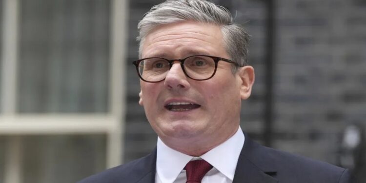 দুদিনীয়া ভাৰত ভ্ৰমণসূচীৰে বুধবাৰে ভাৰতত উপস্থিত হ’ব ব্ৰিটেইনৰ প্ৰধানমন্ত্ৰী