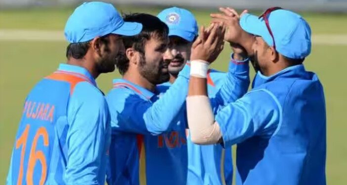 হঠাৎ আন্তঃৰাষ্ট্ৰীয় ক্ৰিকেটৰ পৰা অৱসৰ ঘোষণা এইগৰাকী ভাৰতীয় তাৰকাৰ