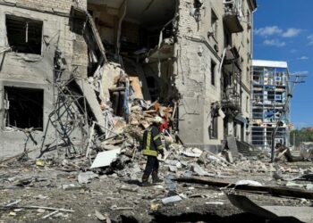 শক্তিস্থানক লক্ষ্য কৰি ইউক্ৰেইনৰ ৰাজধানীত ৰাছিয়াৰ আক্ৰমণ; ৯ জন আহত