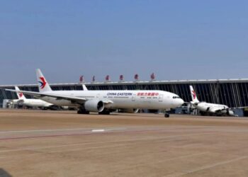 ভাৰত-চীনৰ মাজত আকৌ আৰম্ভ হ’ব বিমান সেৱা! বিমান সংস্থাৰ এই ঘোষণা