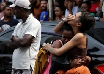 ব্ৰাজিলত আৰক্ষীৰ সৰ্ববৃহৎ অভিযান, ৰিঅ’ ডি জেনেইৰ’ত ১৩০ জনতকৈ অধিক লোকৰ প্ৰাণহানি