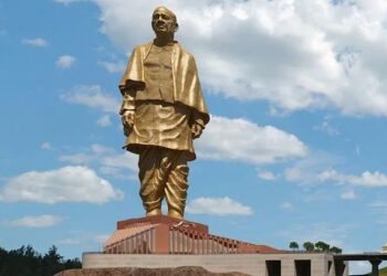 লৌহমানৱক চৰ্দাৰ পেটেলক শ্ৰদ্ধাঞ্জলি প্ৰধানমন্ত্ৰী মোদীৰ, জনসাধাৰণক ঐক্যৰ শপত গ্ৰহণ