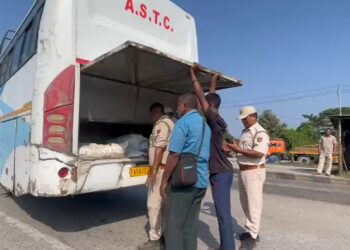 দিল্লীৰ ঘটনাৰ পিছতে দেশজুৰি ব্যাপক তালাচী, ভিন্ন প্ৰান্তত বৃদ্ধি নিৰাপত্তাৰক্ষী
