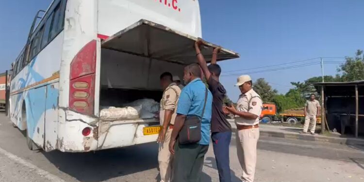 দিল্লীৰ ঘটনাৰ পিছতে দেশজুৰি ব্যাপক তালাচী, ভিন্ন প্ৰান্তত বৃদ্ধি নিৰাপত্তাৰক্ষী