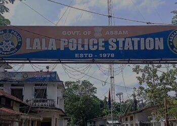 ঘৰত কোন নথকাৰ সময়ত কিশোৰীৰ সৈতে কুকৰ্ম কৰা ৬০ বছৰীয়া সমীৰণ নাথক গ্ৰেপ্তাৰ