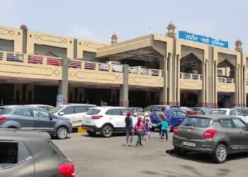 হায়দৰাবাদৰ বিমানবন্দৰত বোমাৰ ভাবুকি, নিৰাপত্তা সংস্থাৰ হাই এলাৰ্ট জাৰি