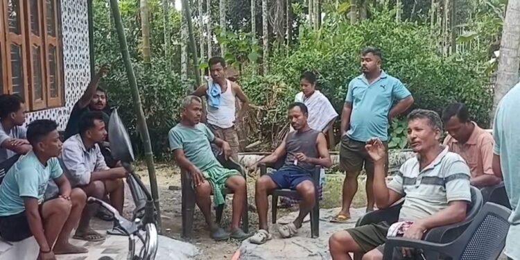 উচ্ছেদিত মিঞাৰ উপদ্ৰৱ! গৰু-ছাগলী, বাৰীৰ তামোল পান চুৰি কৰাৰ অভিযোগ এইসকলৰ বিৰুদ্ধে