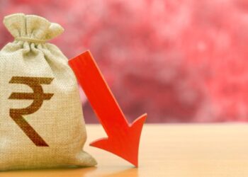 সৰ্বকালৰ অভিলেখ ভংগ কৰি পতন ঘটিল ভাৰতীয় টকাৰ মূল্যৰ