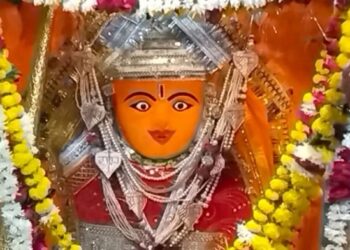 মন্দিৰত পোছাক পৰিধানক লৈ নতুন নিয়ম, মাৰ্জিত পোছাক পৰিধান কৰিহে প্ৰৱেশ কৰিব পাৰিব ভক্তই