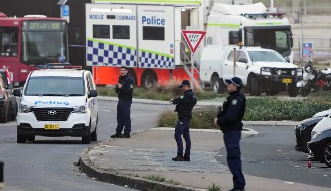 ছিডনীত পিতৃ-পুত্ৰৰ আক্ৰমণ, বৰ্তমানলৈ ১৬ জনকৈ লোকৰ প্ৰাণহানি…